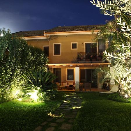 Bed and Breakfast Domus Aurige Mesina Exterior foto